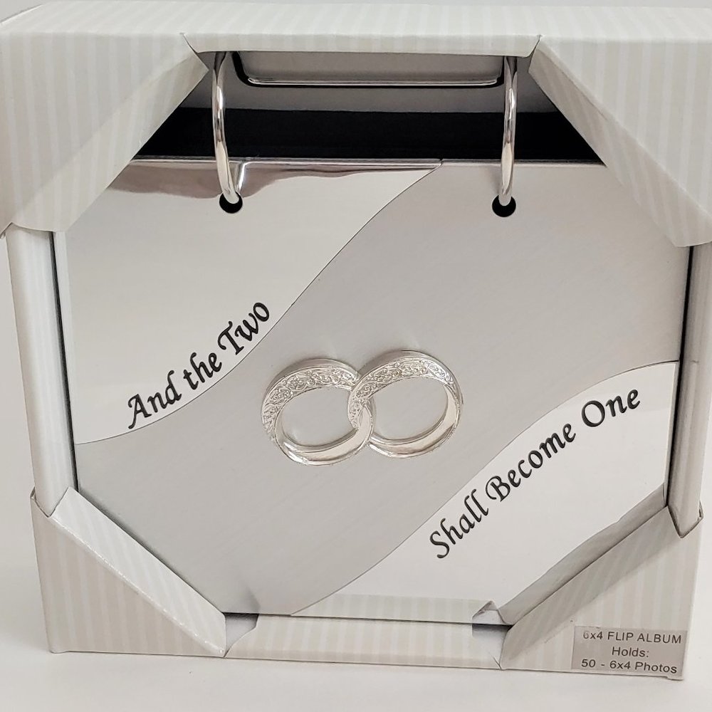 🎃Fetco Home Dcor Silver Wedding Flip Photo Album